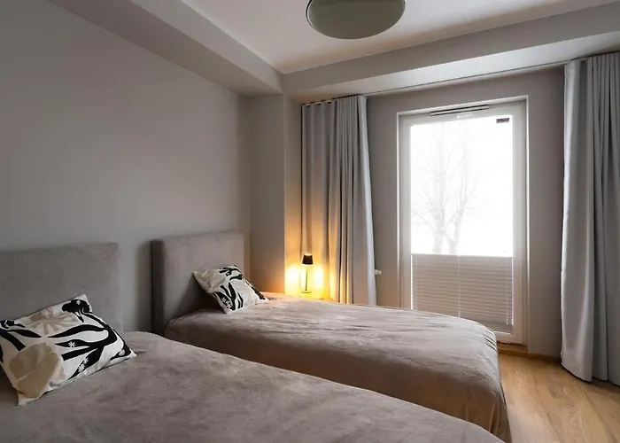 Apartment Spacious 2br In Yacht Club Sauna And Great Views